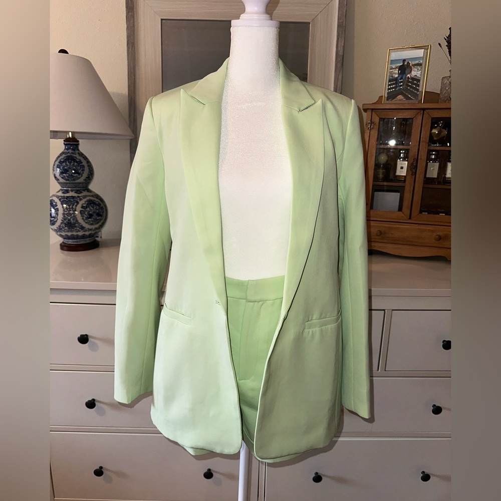 Vici dolls Green blazer and short set